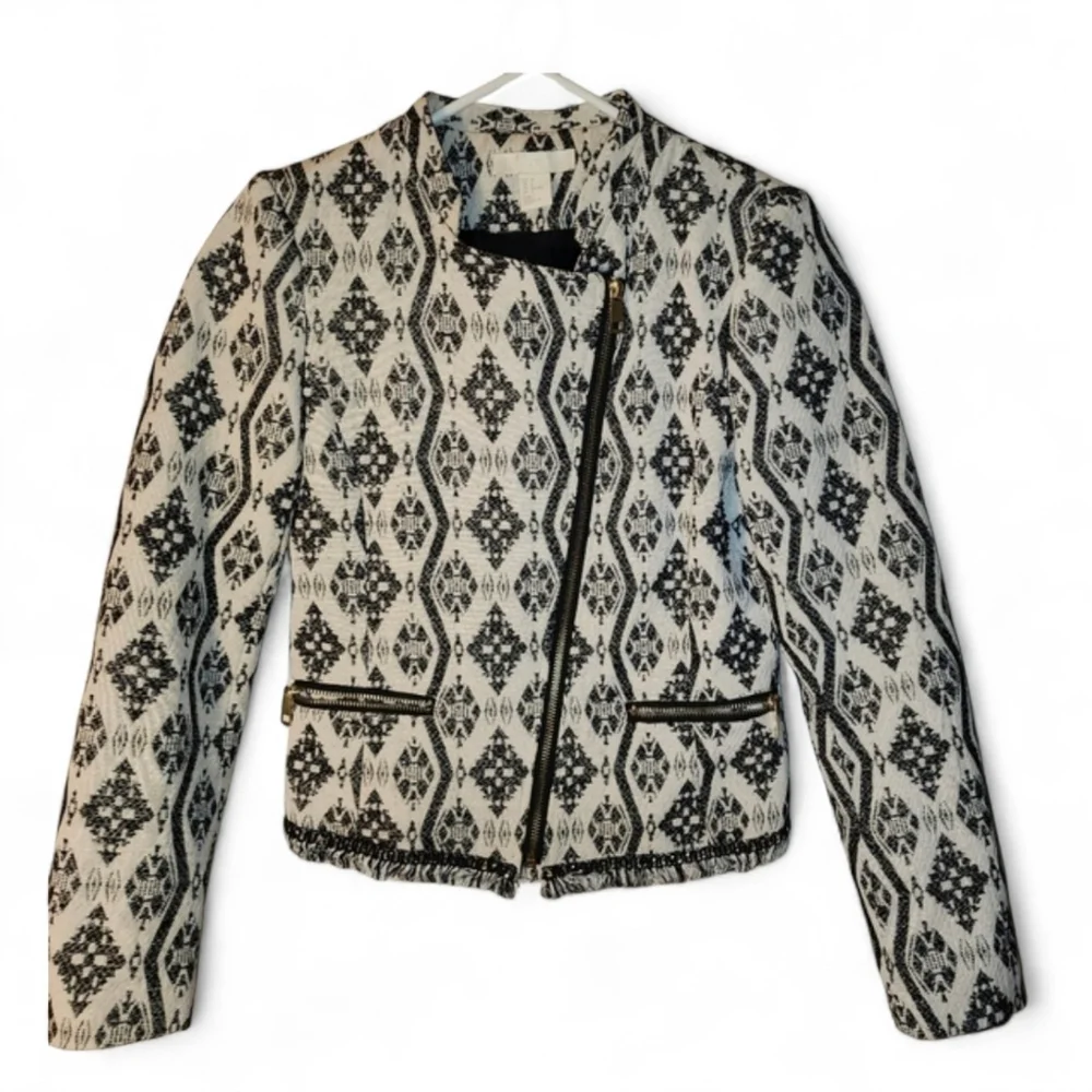 H&M Geometric Jacquard Moto Jacket - Black & White - Gold Hardware - 4 - Picture 3 of 10
